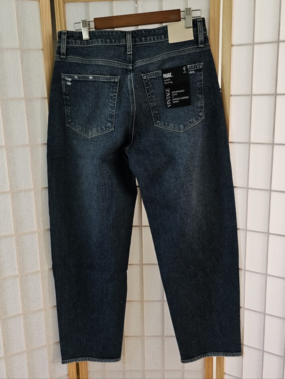 Paige Alexis Barrel Leg Jean - Picture 6 of 9